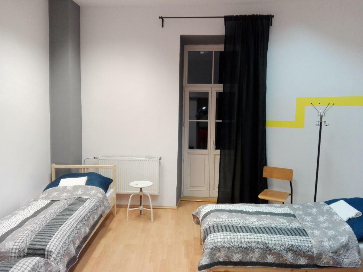 Lulu Hostel Lublin Exterior foto